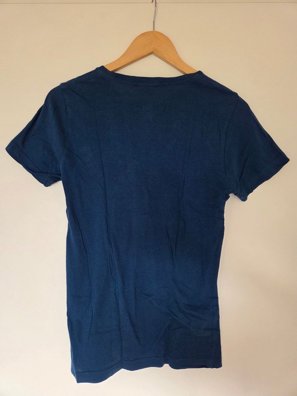 H&M T-shirt: H&M Basic T-Shirt XS Dunkelblau 100% Baumwolle – Usato da Rothenburg venduto da RaphiS549 1