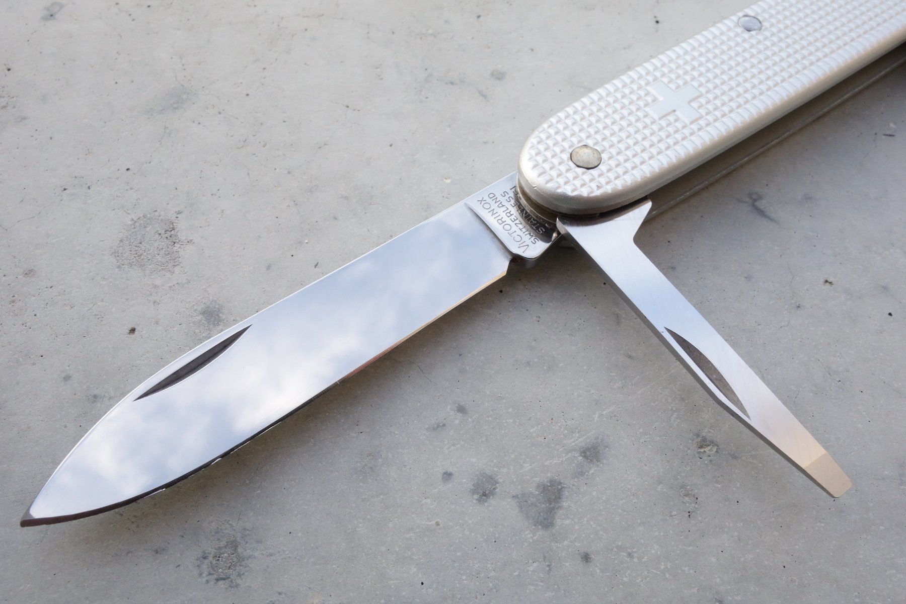 Victorinox Coltelli tascabile: Victorinox Technician Old Cross Sackmesser – Usato da St. Gallen venduto da 8201 1