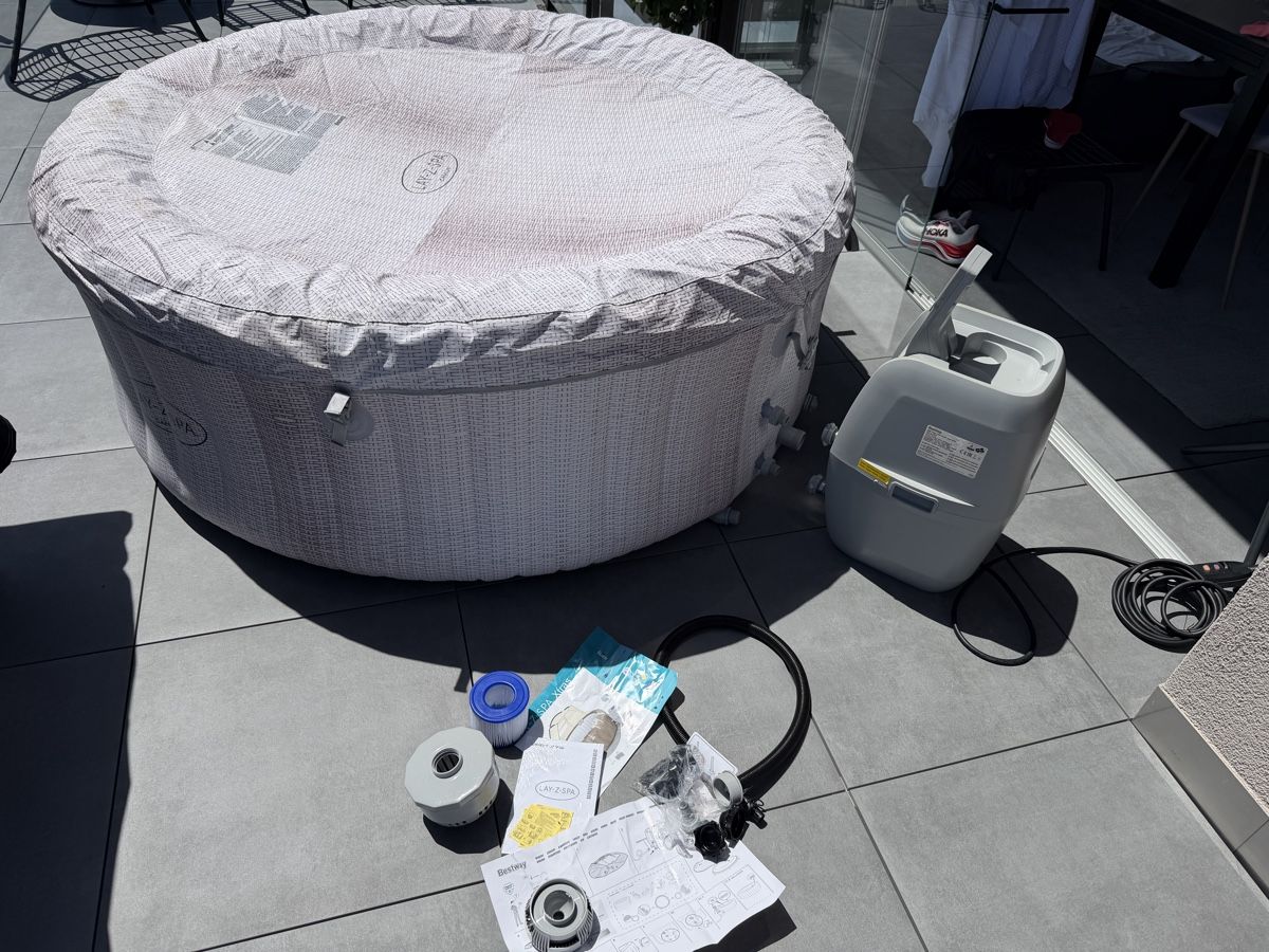 Whirlpool: Lay-Z-Spa Cancun Whirlpool - gebraucht – Usato da Ermenswil venduto da takethisitem 4