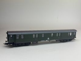 HR-  DB Personenwagen ohne Herstellerzeichen