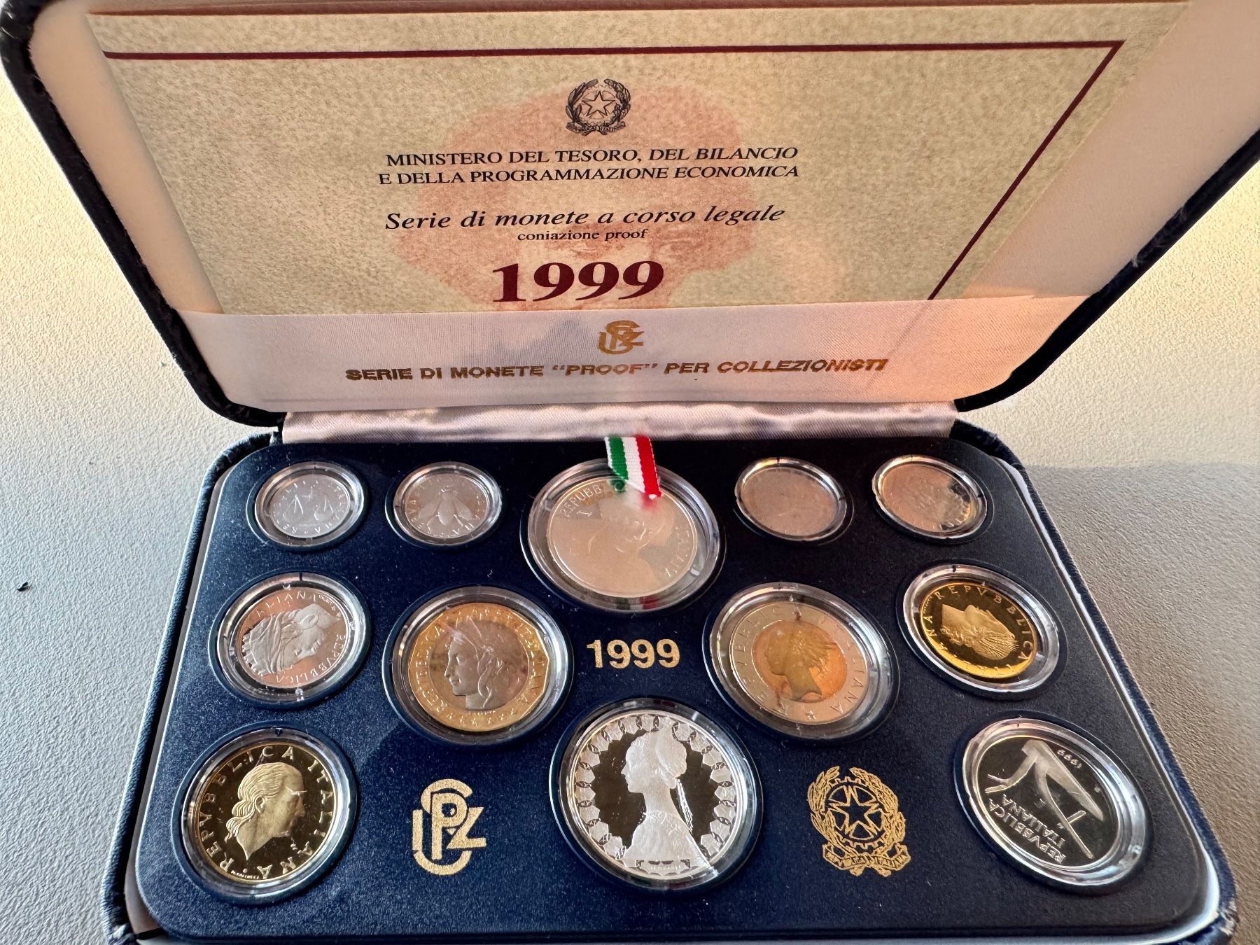Tutti le monete: Italien Münzsatz 1999 - Proof – Nuovo (secondo la descrizione) da Meilen venduto da coins4sale 2