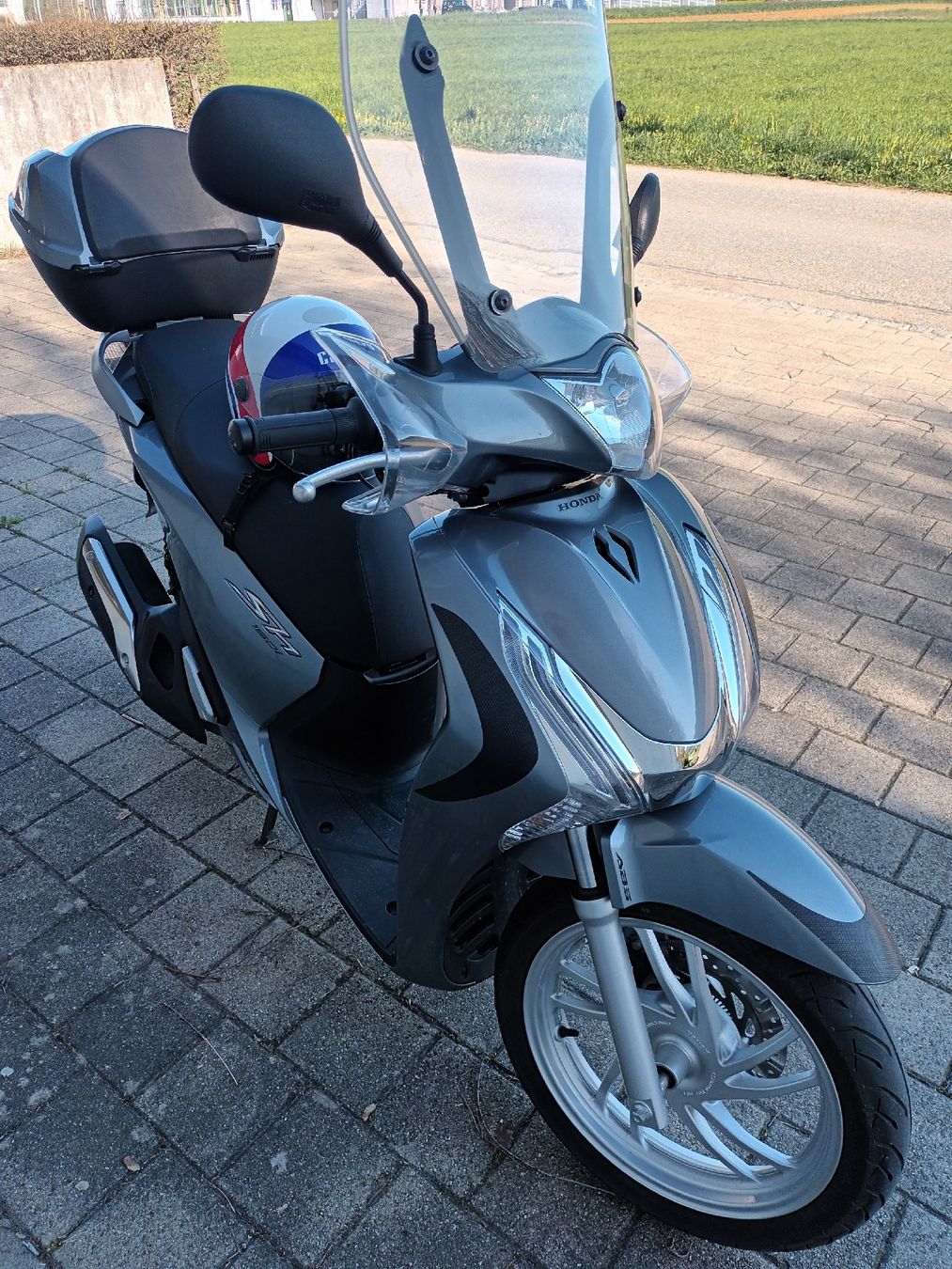 Honda Scooters: HONDA SH 150!! TOP ANGEBOT! – Gebraucht aus Sulgen von rob_6n7f 3