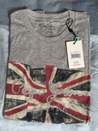 T-shirt Pepe Jeans neuf avec étiquette, taille S