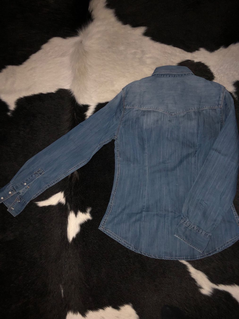 Blusen: Jeans Hemd Damen – Gebraucht aus Oetwil am See von bor_71fi 2