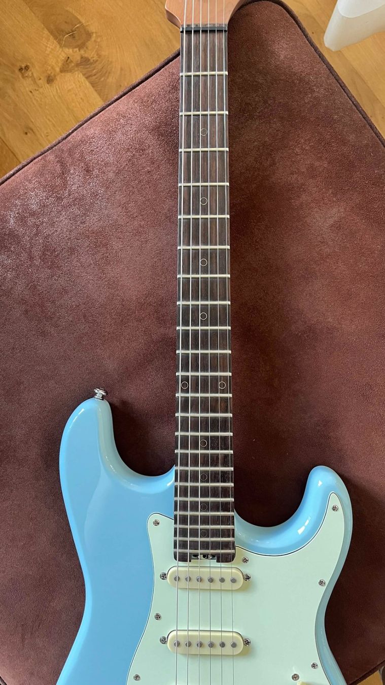 Schecter Strumenti musicali: Schecter Signature Nick Johnston SSS Atomic Frost Gebraucht – Usato da Unterterzen venduto da Anni_Bruch 6