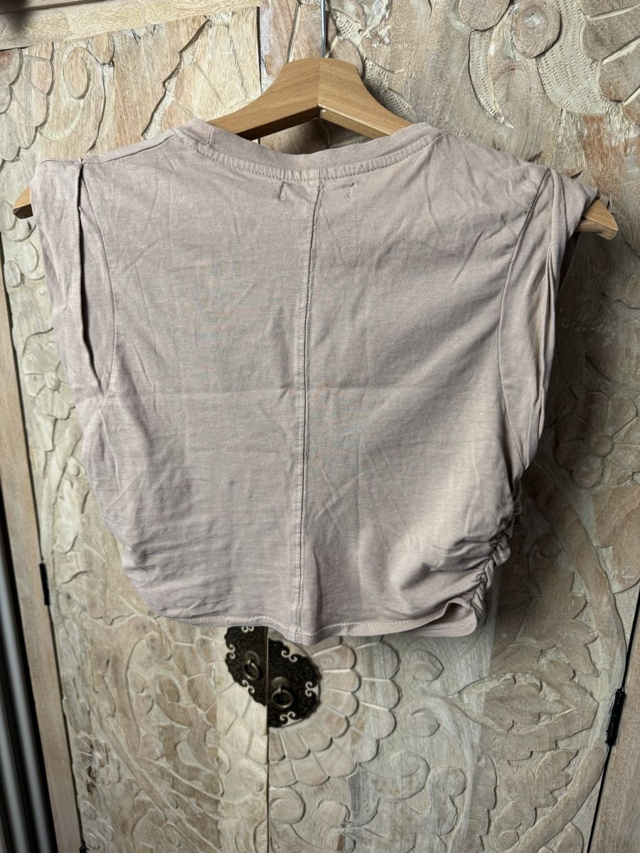 Bershka Top: Bershka Cropped Top Beige Gr. S – Usato da Wettingen venduto da JasminL92 1