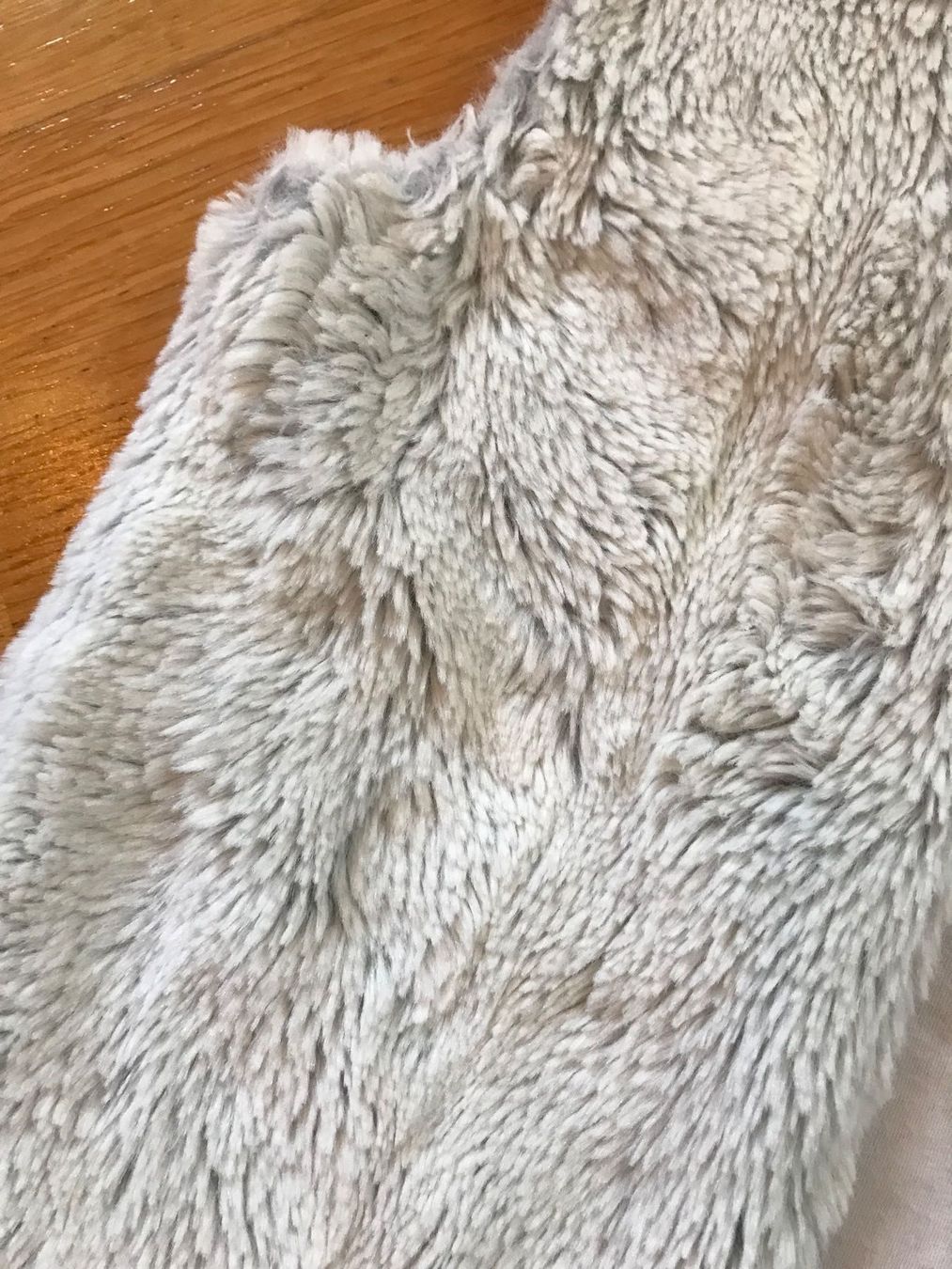 Altro abbigliamento per bambina: Weste aus Kunstfell – Usato da Spiez venduto da HomeShoppingSpiez 2