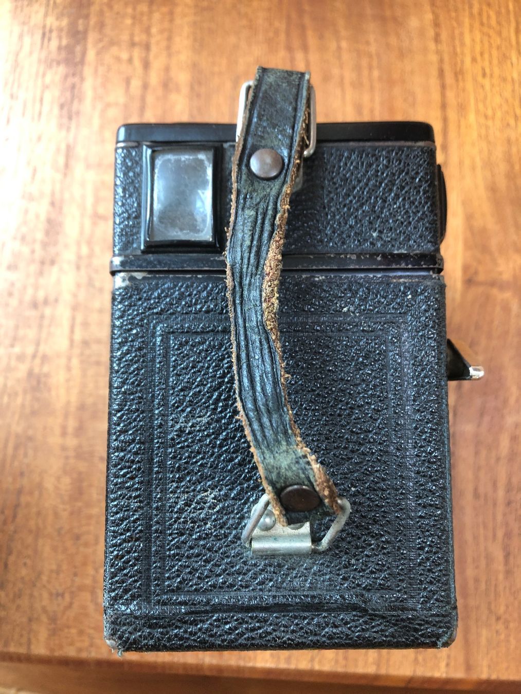 Fotocamera: Goerz Box-Tengor Kamera mit Ledertasche gebraucht – Usato da Arlesheim venduto da leyRum4.5 5
