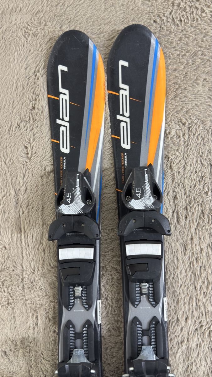 Elan Skis: Kinder Ski Elan Formula 80 cm mit Bindung gebraucht – Gebraucht aus Dietlikon von Laura-1 1