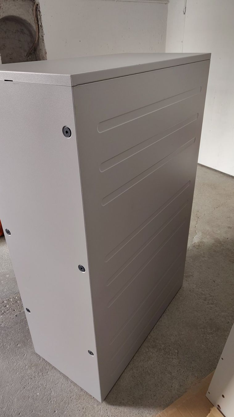 Lista Schränke: Lista Rollladen Metallschrank – Gebraucht aus Ennetbaden von zeitschiff 1