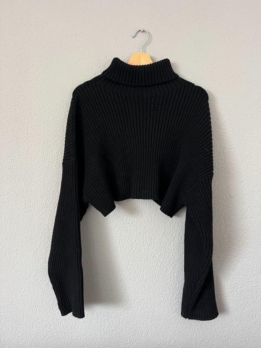 Maglioni & Felpe: Schwarzer Crop Strickpullover, Size M – Usato da Muri b. Bern venduto da michellew23