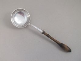Grosse Biedermeier Suppenkelle