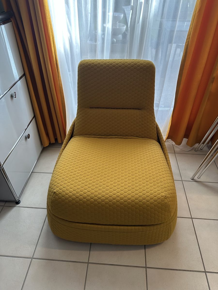 Poltrone: Design Fauteuil modulable jaune avec repose-pied – Nuovo (secondo la descrizione) da Onnens VD venduto da fashionvictime01