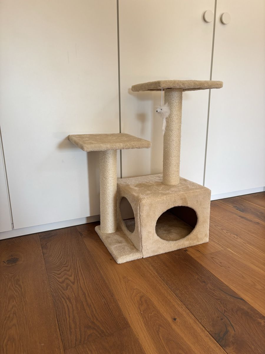 Katzenbaum - Kratzbaum: Kratzbaum beige – Neu (gemäss Beschreibung) aus Inwil von Chrreeggii19 1