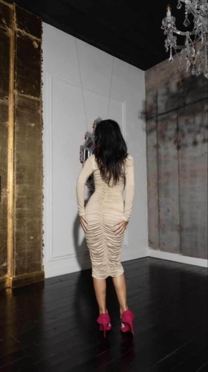 Kleider: Ruffled Dress - Size S – Neu (gemäss Beschreibung) aus Zürich von saashaa 2