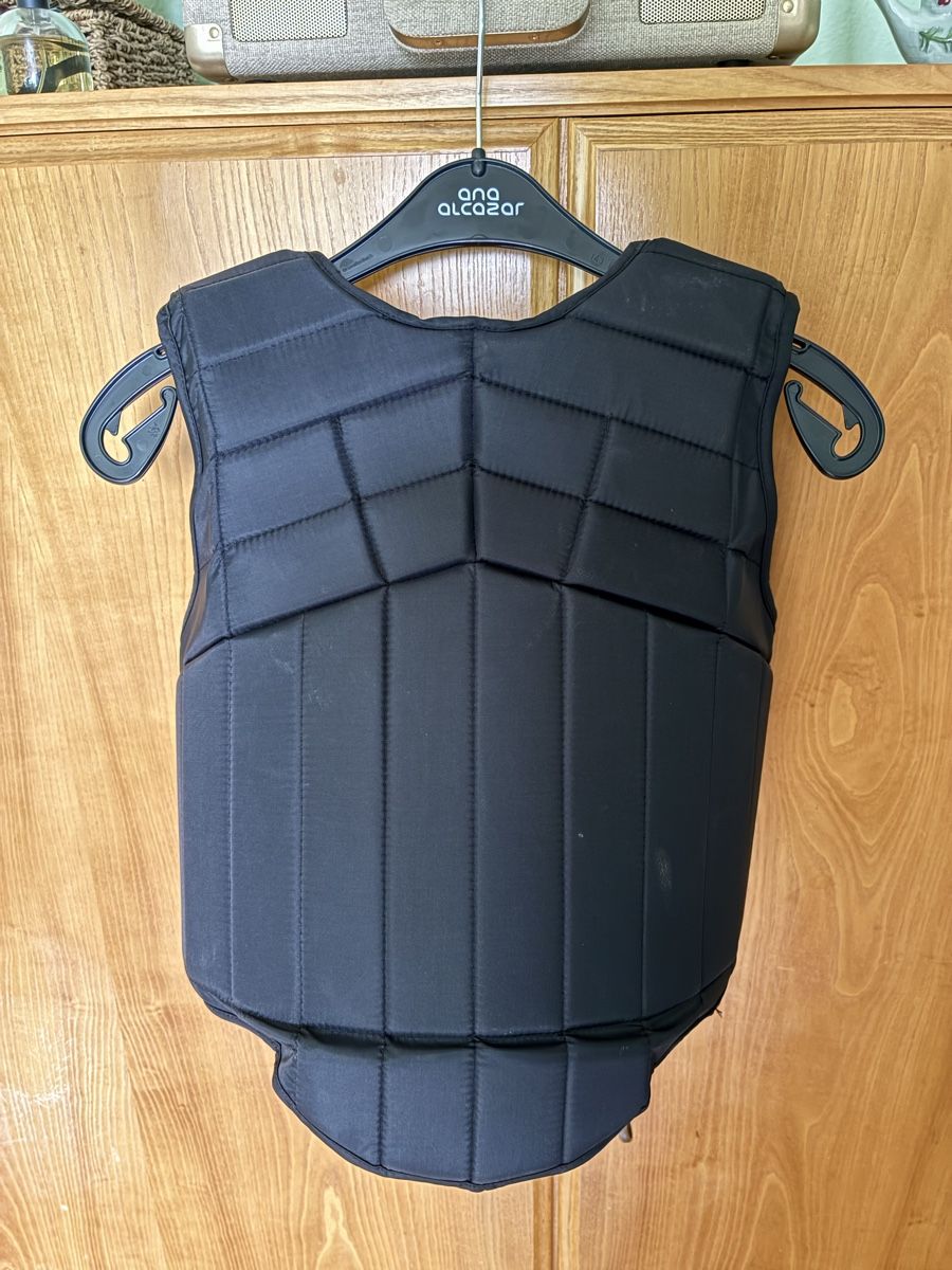 Protezioni & Imbottiture: Schutzweste Reitsport Kinder gebraucht – Usato da Steinmaur venduto da jul_6lwt 1
