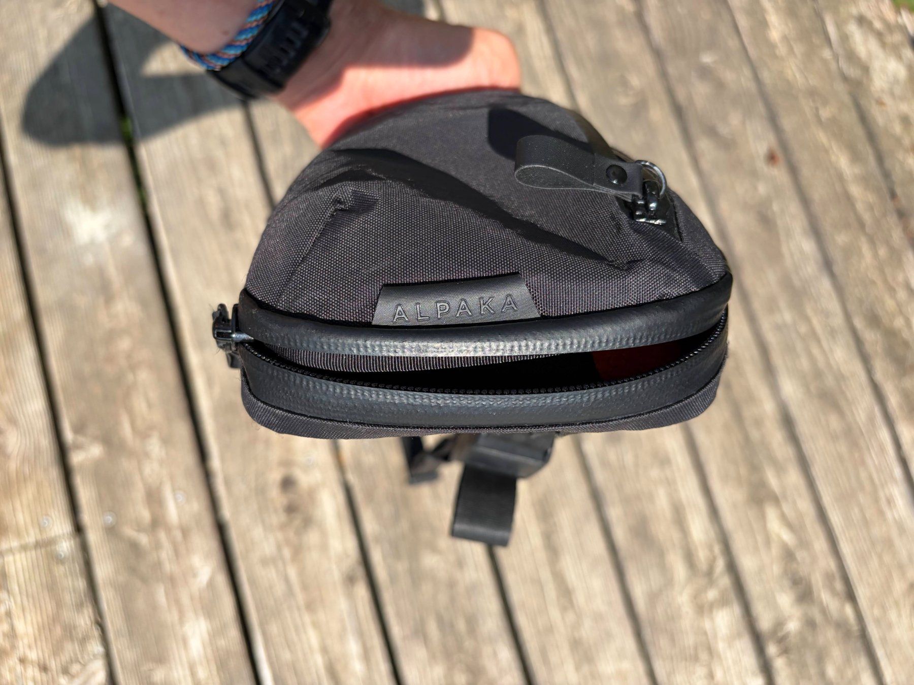 Taschen: Alpakagear Slingbag Tech Case Mini X-Pac VX42 – Gebraucht aus Liestal von Grimsel7 4