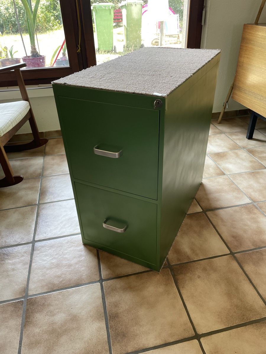 Armoires: Aktenschrank – D'occasion à Volketswil par Iki4Sales 1