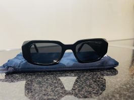 Sonnenbrille PRADA SPR 17W Schwarz Damen Neuwertig