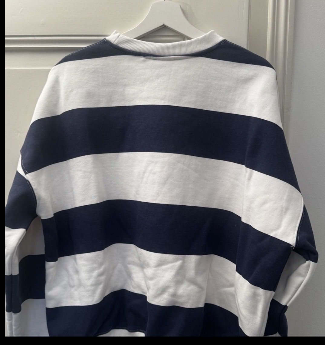 Pull&Bear Pullover & Sweatshirts: Pull&Bear Sweatshirt gestreift Blau Weiß Gr. L Neu. – Neu (gemäss Beschreibung) aus Zürich von ber_78xz 3