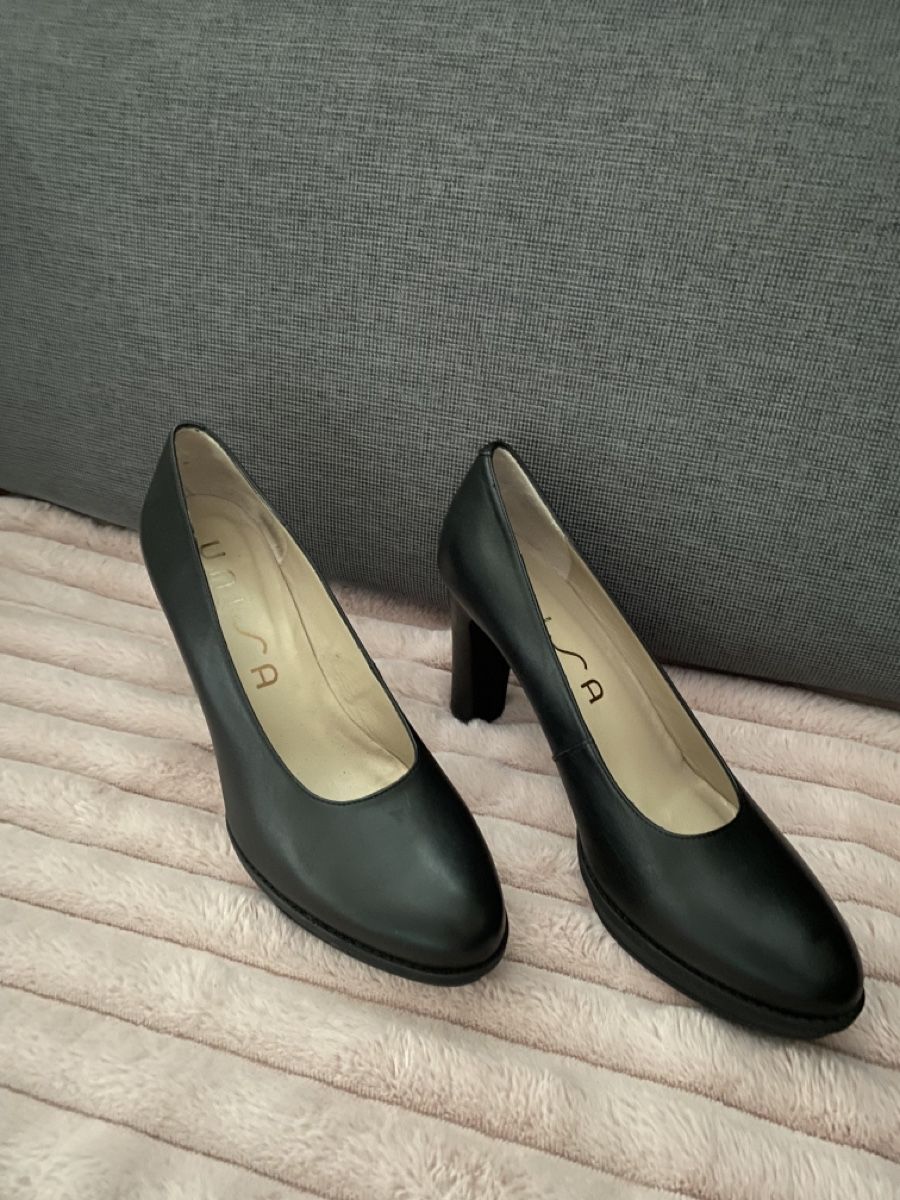 Unisa Scarpe da uomo: Schuhe / Pumps von Unisa – Usato da Rapperswil SG venduto da meg_gh8h