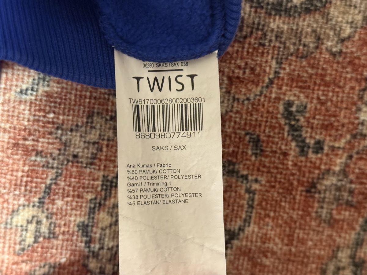 Pulls & Sweat-shirts: Dunkel Blau Sweatshirt – D'occasion à Volketswil par ada_98vt 3