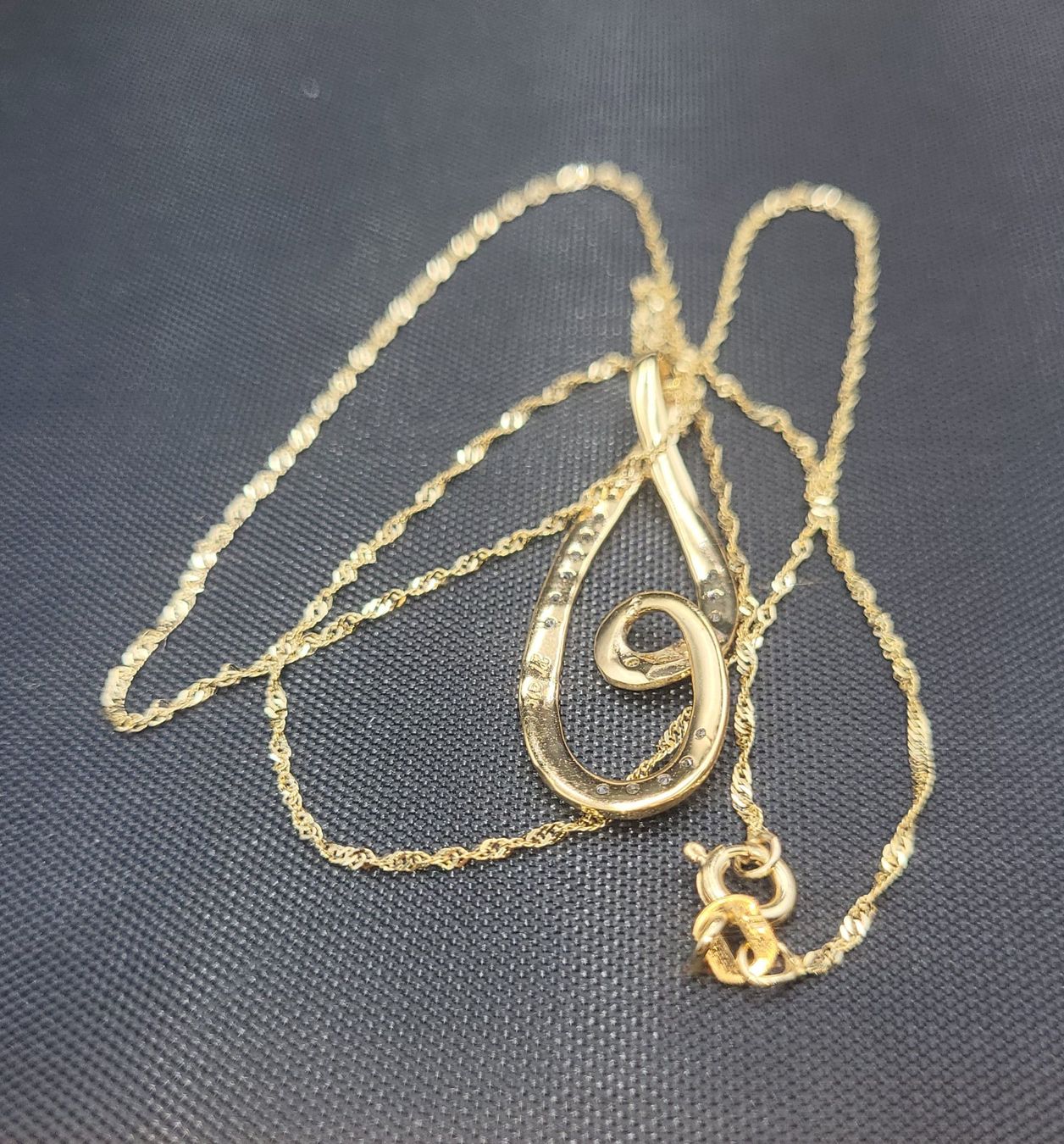 Catenine: 375 Gold Kette mit Anhänger – Usato da Wald ZH venduto da Dasilver 3