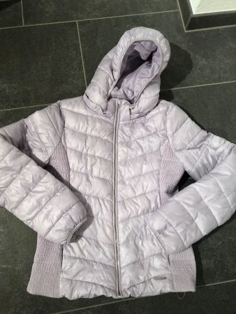 WINTERJACKE H&M 170 lila