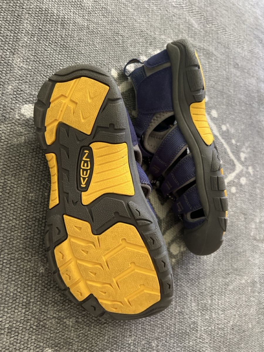 Keen Scarpe per ragazzi: Sandalen Keen Grösse 36 – Usato da Spiez venduto da Vemai 2