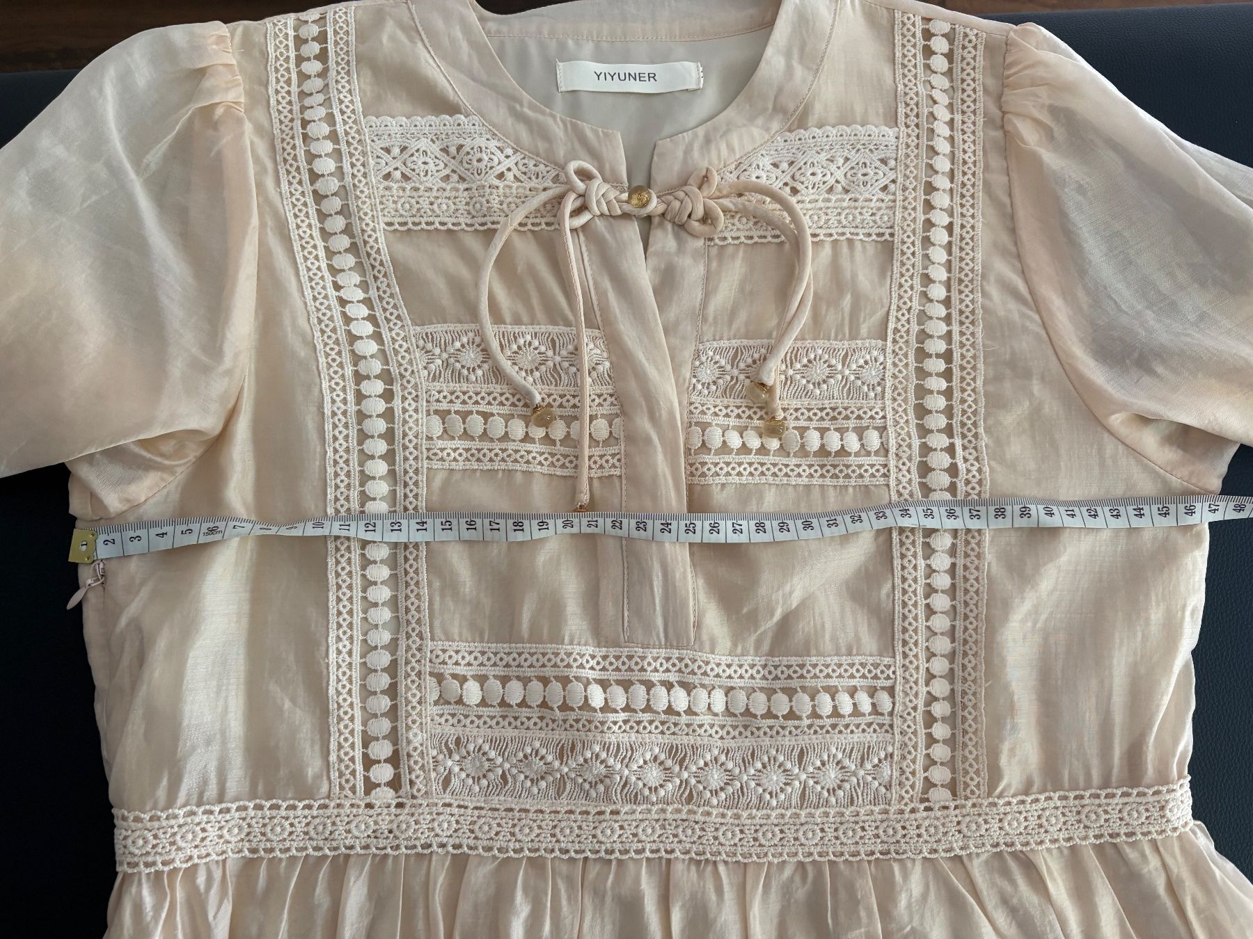 Robes: Une belle robe taille libre – Neuf (Voir description) à Monts-de-Corsier par mon_rp2m 2