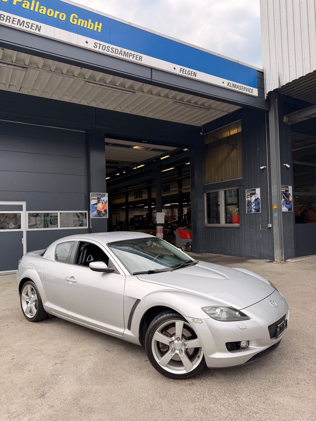 Mazda Automobili: Mazda RX-8 HP – Usato da Schlieren venduto da Lemmangs 1