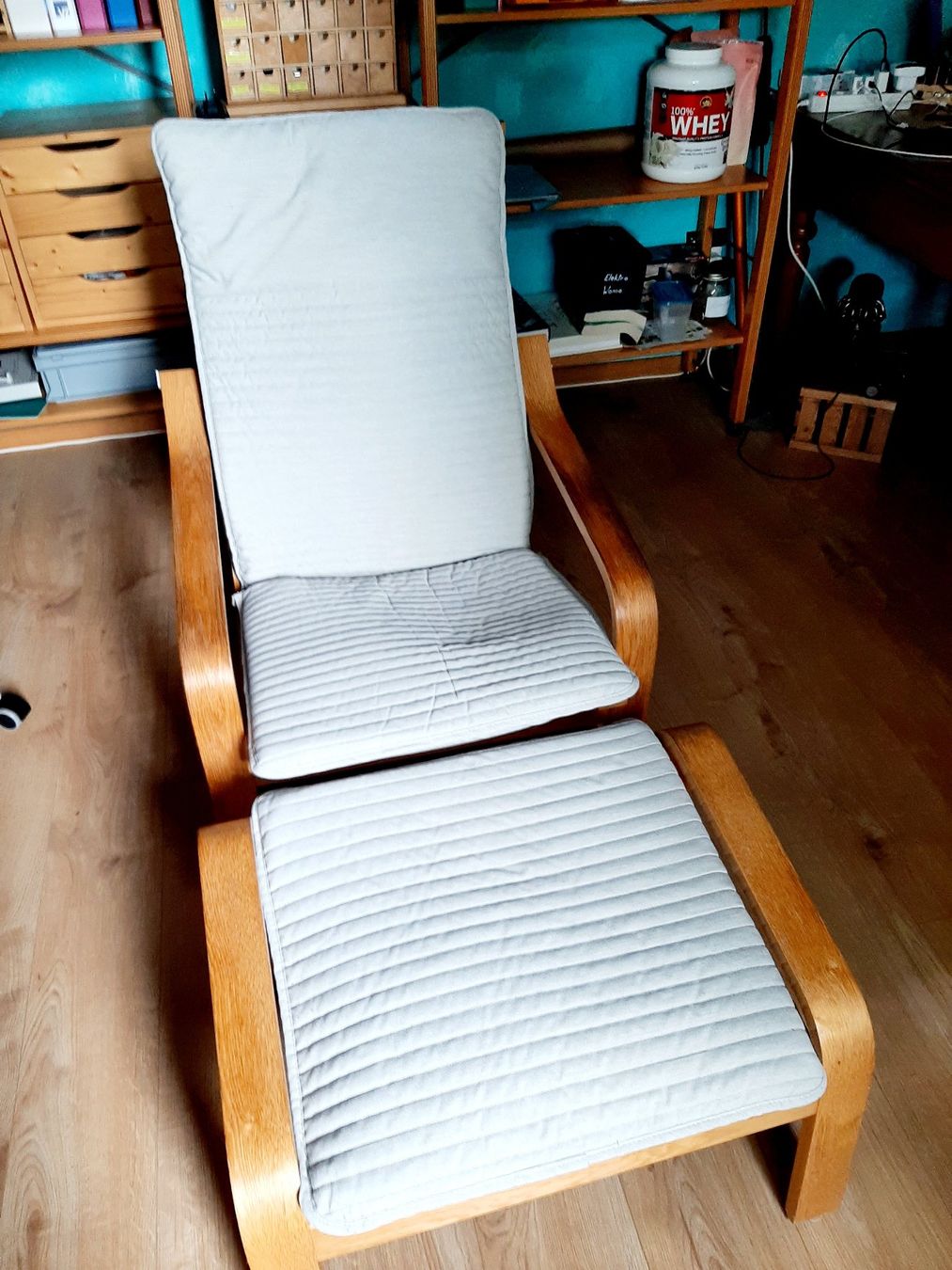 Ikea Poltrone: IKEA Sessel Poäng mit Hocker – Usato da Riken AG venduto da qasseltante
