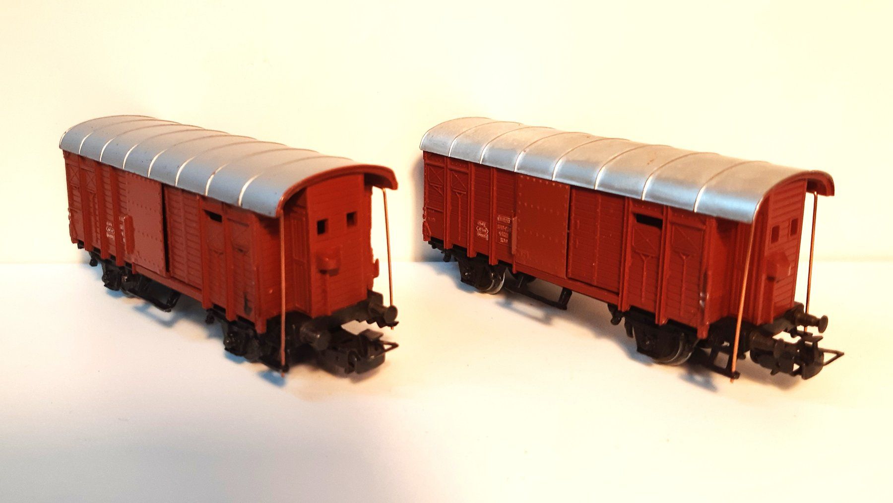 SBB/CFF/FFS Modellini di ferrovie: Märklin 4605 - 2 Güterwagen SBB-CFF – Usato da Avenches venduto da MarcAurel42 3