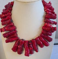 Korallenkette rot ungeschliffen