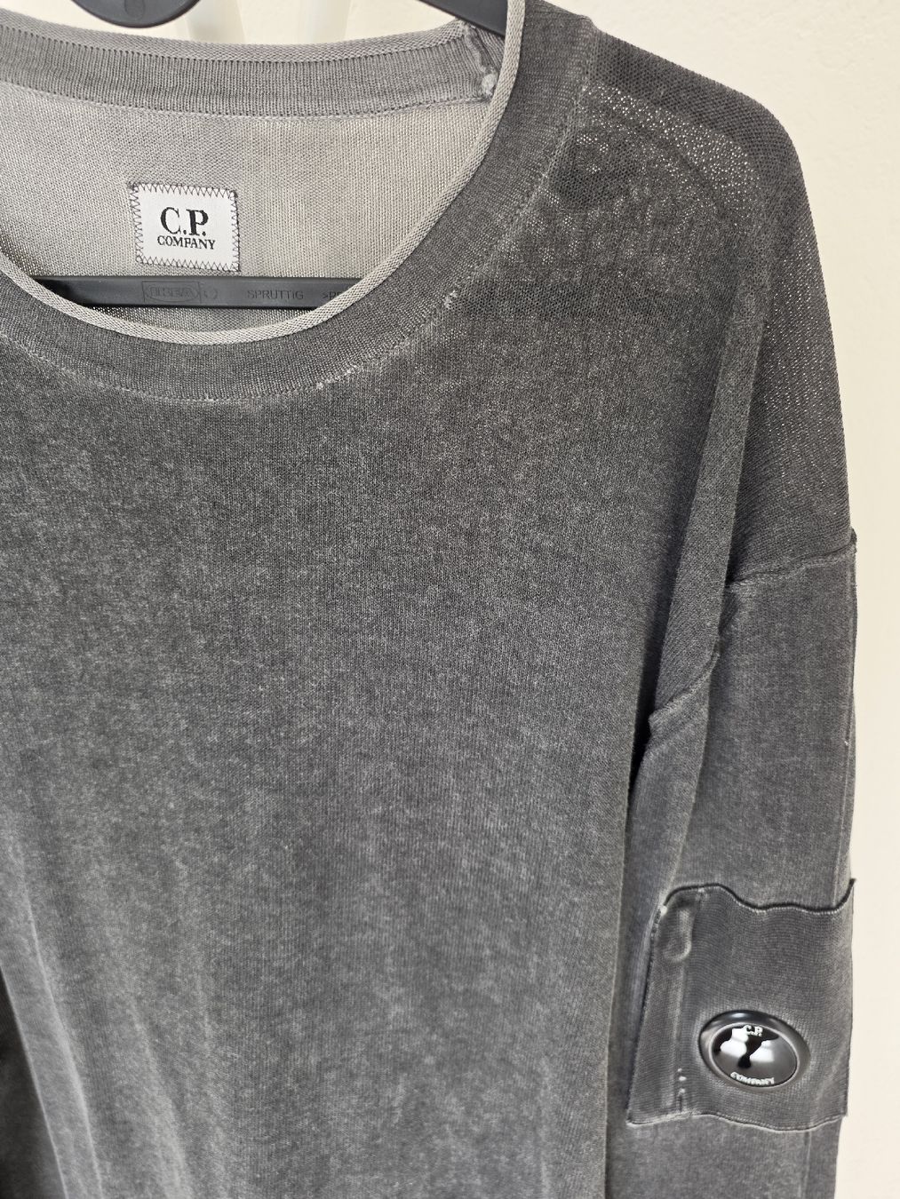 CP Company Maglioni & Felpe: Pullover C.P. Company grau Gr. 50 – Usato da Aarwangen venduto da Das_ZuZu 1