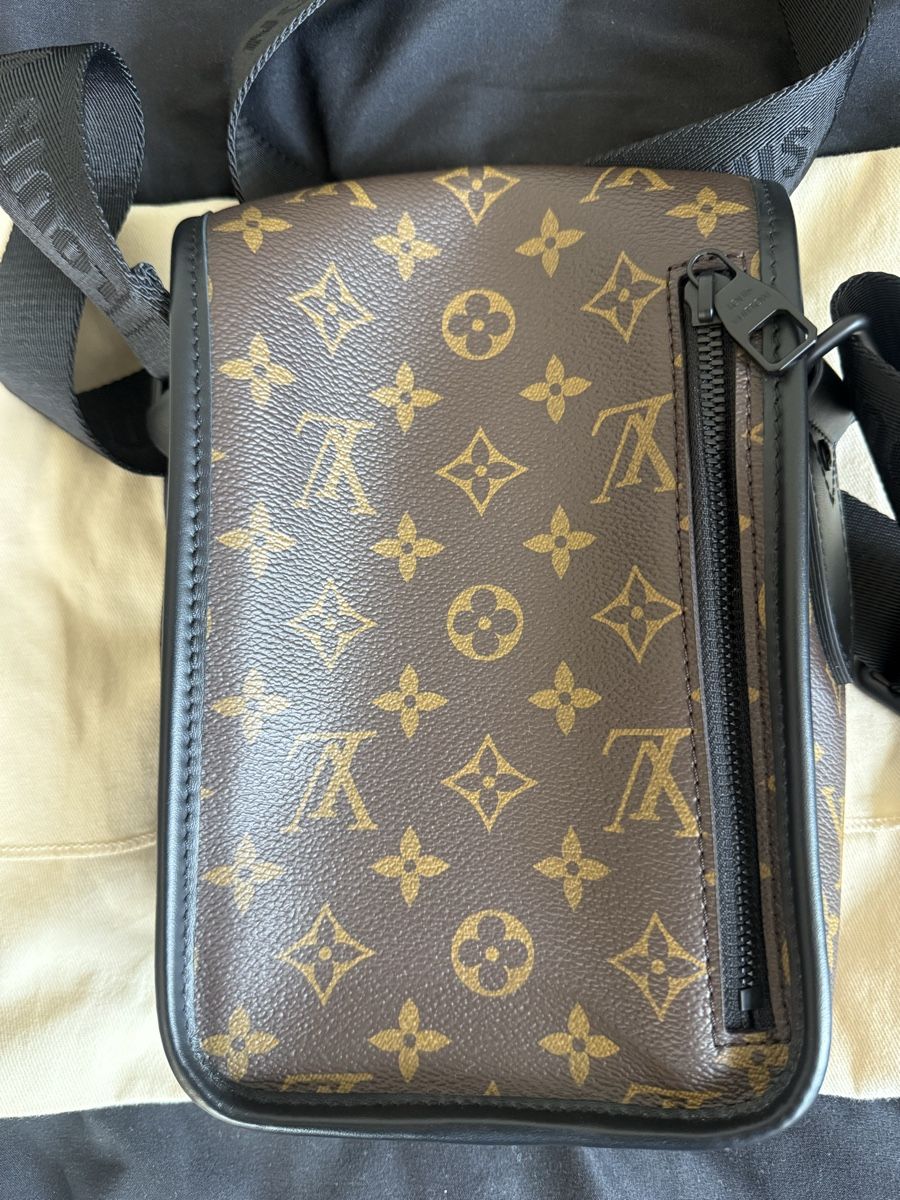 Louis Vuitton Borse: Louis Vuitton Messenger Bag Monogram like new – Nuovo (secondo la descrizione) da Wädenswil venduto da BebaGlow 5