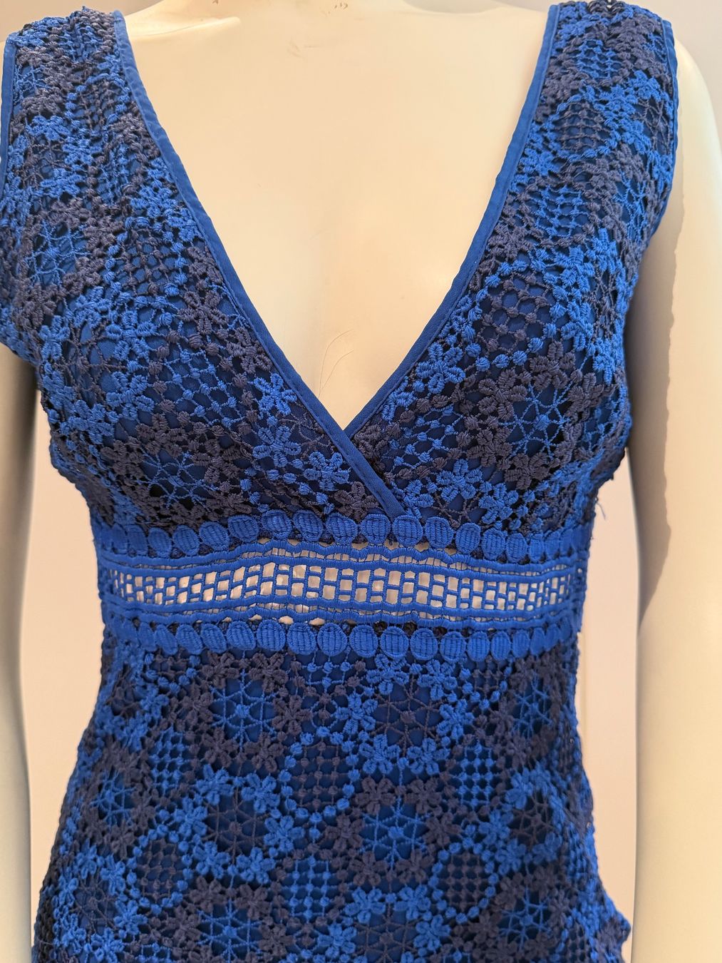 Sandro Kleider: Superbe robe Sandro 36 – Neu (gemäss Beschreibung) aus Genève von fto_sz8d