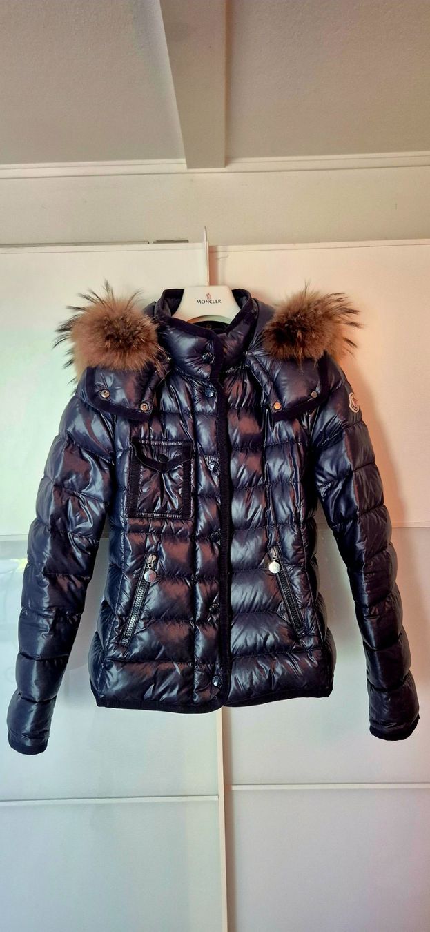 Moncler Jacken: MONCLER Daunenjacke – Gebraucht aus Worb von Satchmo04