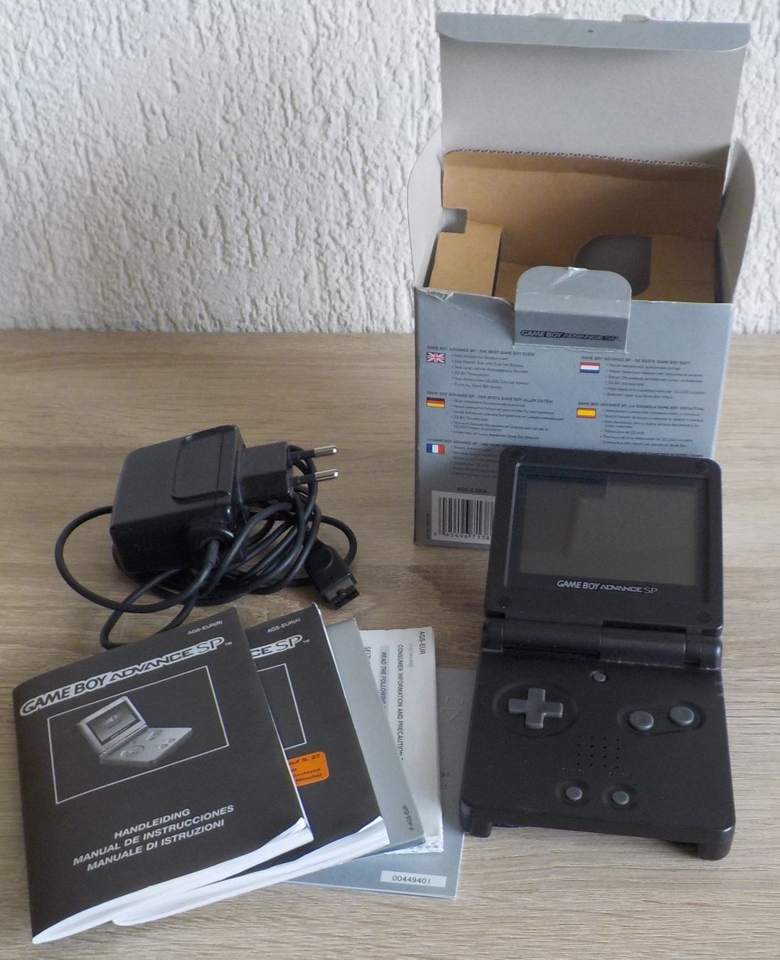 Nintendo Console: GAMEBOY ADVANCE SP...........Topzustand!!! – Usato da Reinach AG venduto da Masi