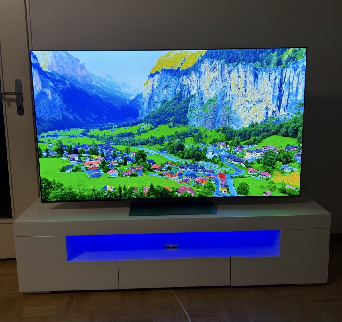 Conforama Mobili TV: TV Möbel – Usato da Biel/Bienne venduto da Semedi