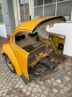 VW Käfer Hinterteil mit geschlitzter Motor Haube
