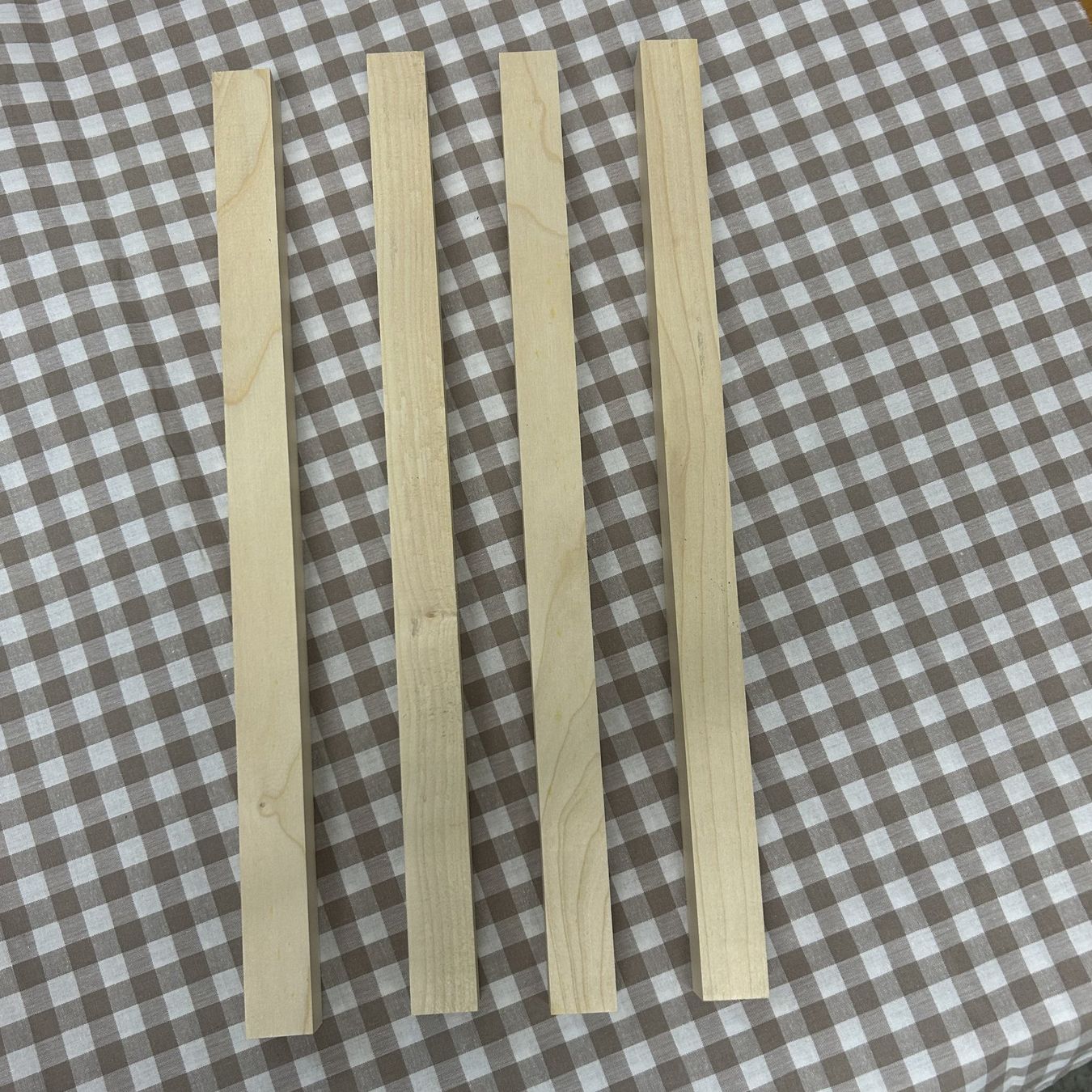 Articles en bois: Ahorn Kanteln – D'occasion à Schönenbaumgarten par Maven