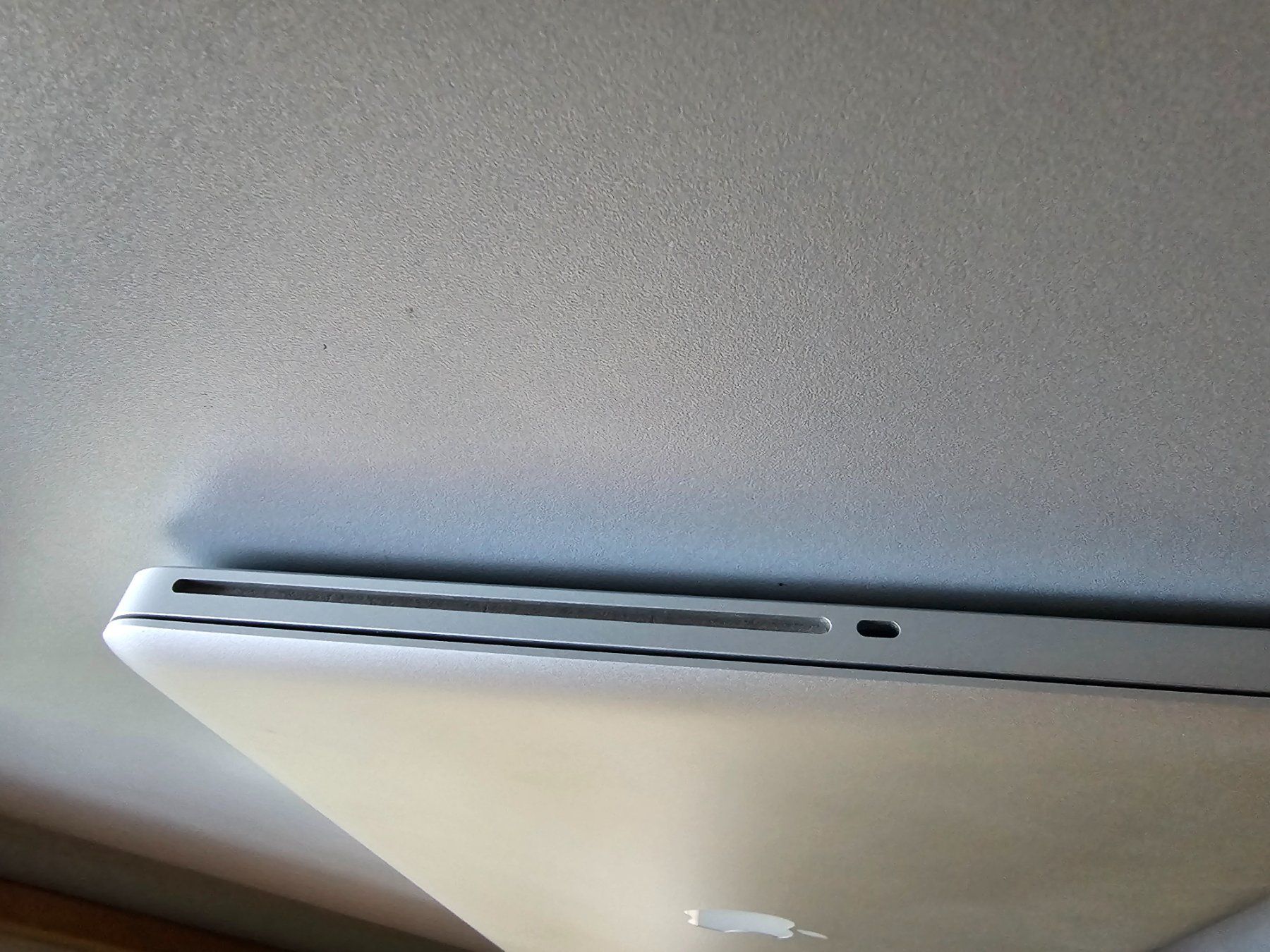 Apple Notebook: Mac Book Pro 15" 2011 – Usato da Kaufdorf venduto da Sj1 2