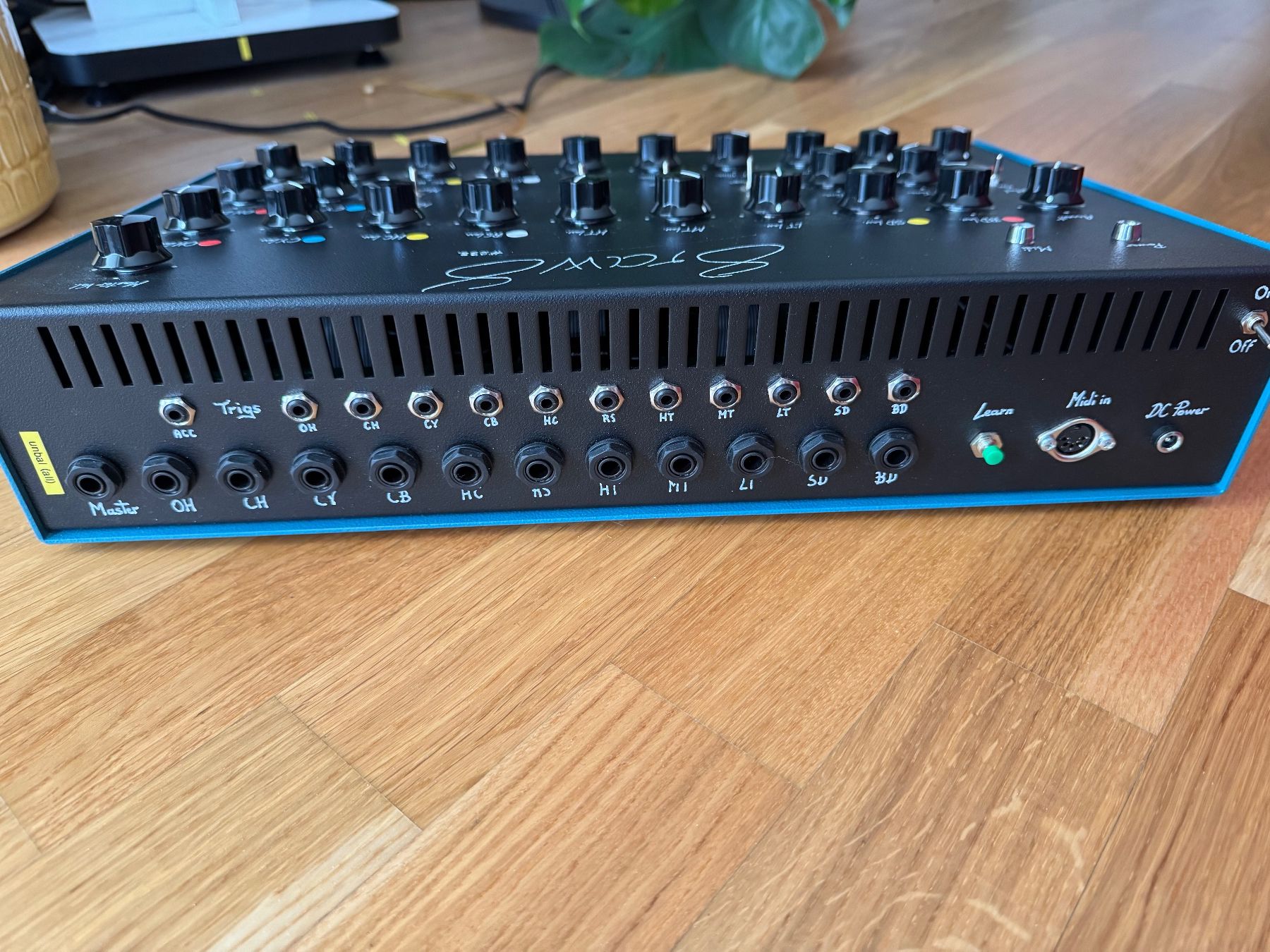 Strumenti musicali: 8raw8 - analoge 808 Emulation – Usato da Volketswil venduto da drummer23 3