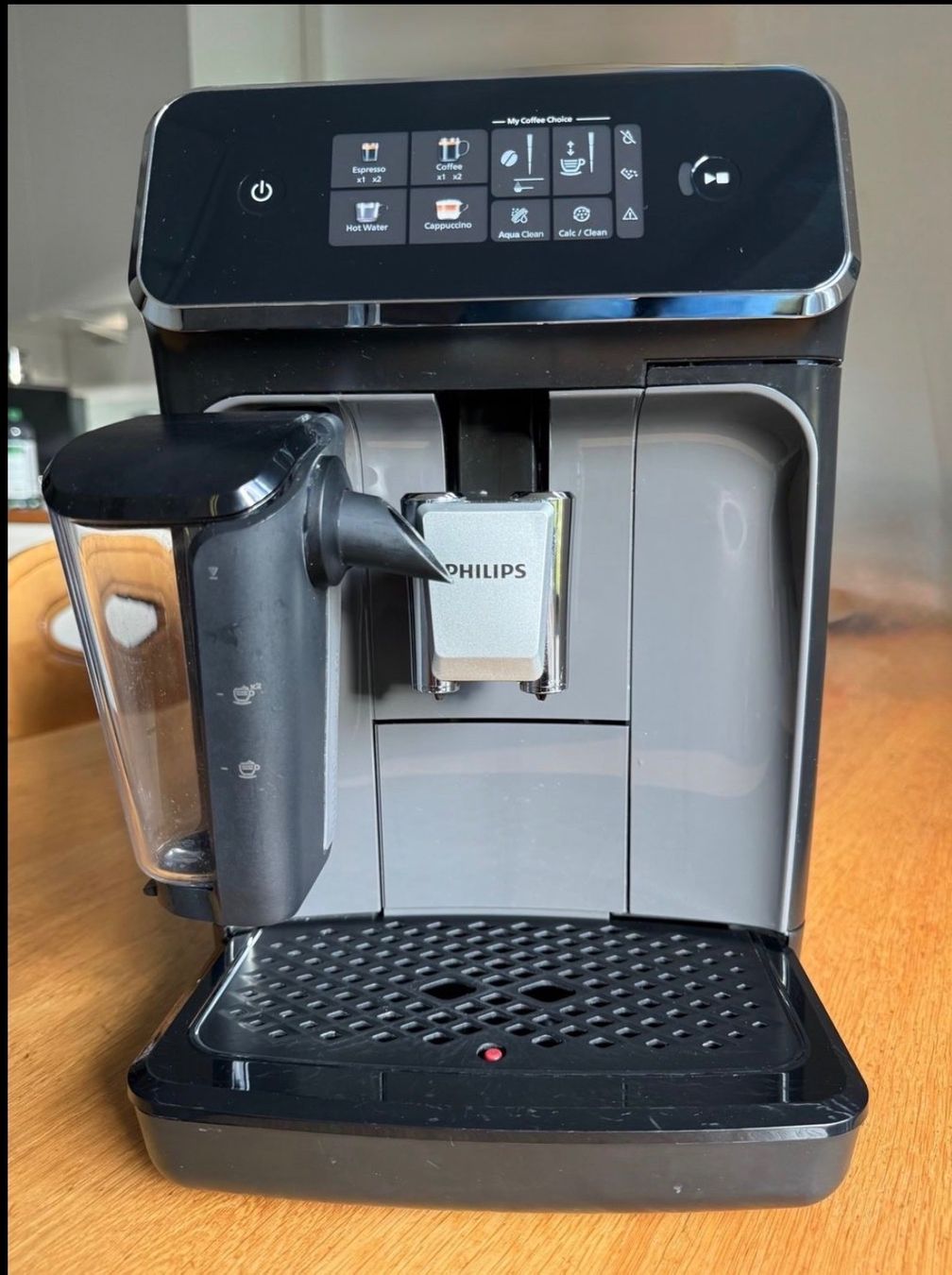 Philips Macchine per caffè & Macchine per espresso: Kaffeemaschine Vollautomat Philips 2300 – Usato da Oftringen venduto da ste_mp2b