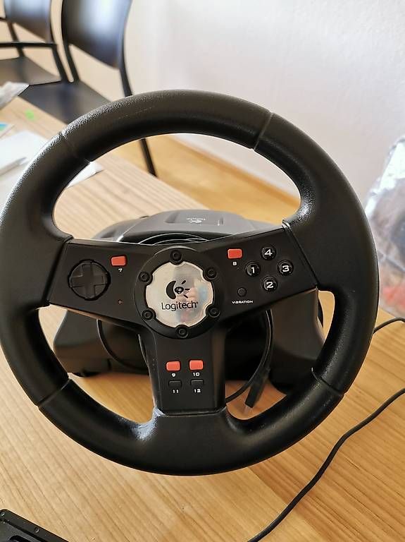 Controller: Renn-Lenkrad Logitech Formula Vibration Feedback Wheel – Gebraucht aus Basel von ant_ln6v