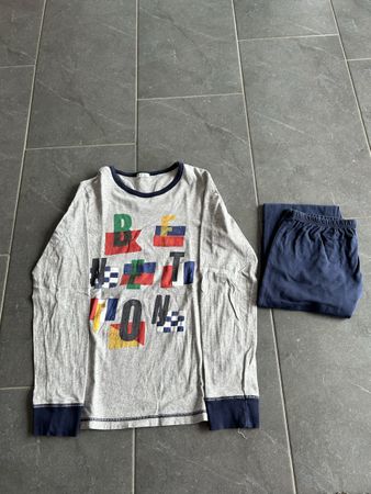 Pijama Benetton Gr. 160 cm