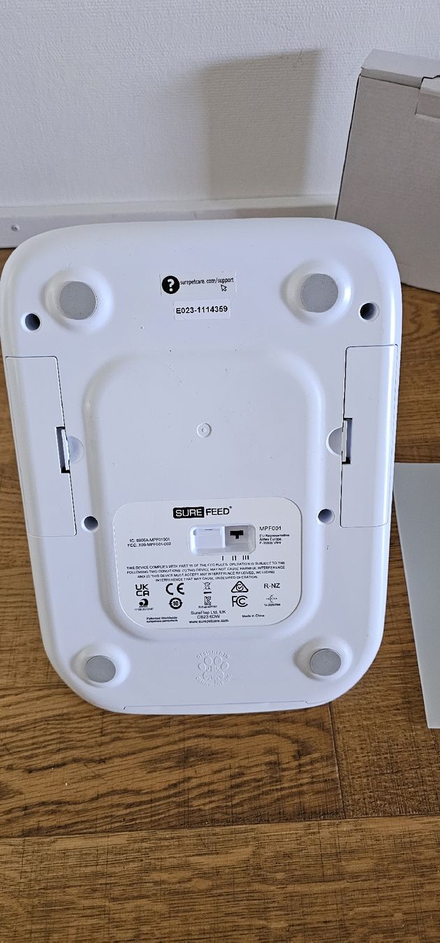 Sure Petcare Nourriture: SureFeed Mikrochip Futterautomat – D'occasion à Wetzikon ZH par alirso 1