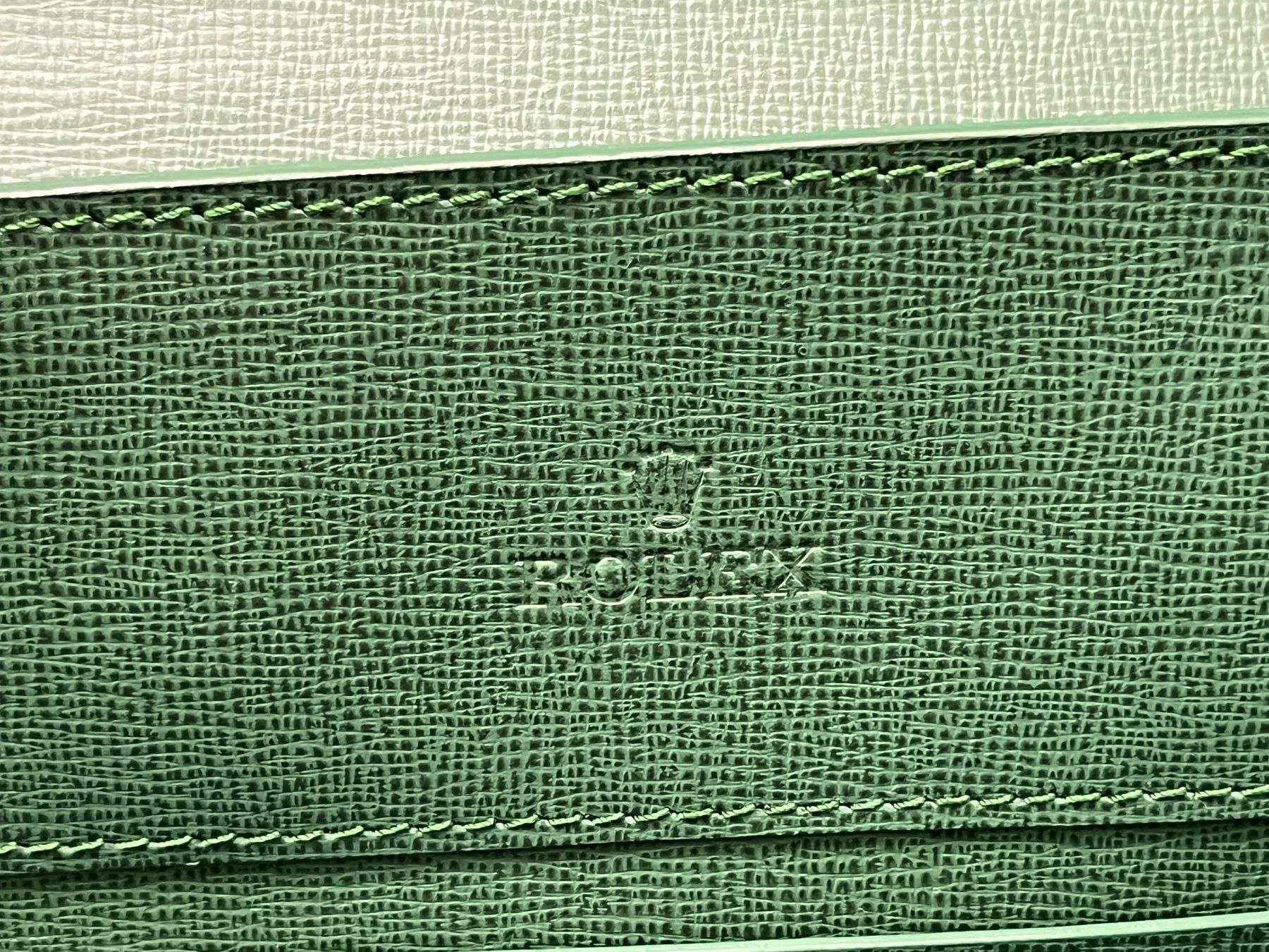 Valigie & Borse: VALEXTRA ROLEX green leather briefcase gold plated locking – Usato da Lugano venduto da LVC 8