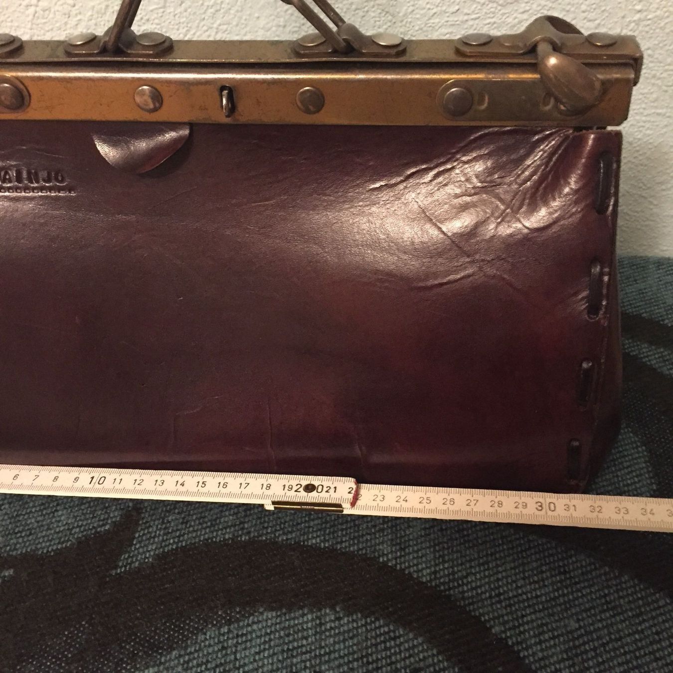 Taschen für Damen: Rare Sac vintage cuir chocolat – Gebraucht aus Genève von ct_fqr8 5